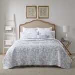Juego de edredon Laura Ashley King algodon estampado floral azul spa con fundas y almohadas decorativas