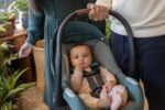 Maxi-Cosi 's MicoTM Luxe+ Asiento infantil para automóvil con base y portador con base adicional para asiento infantil M