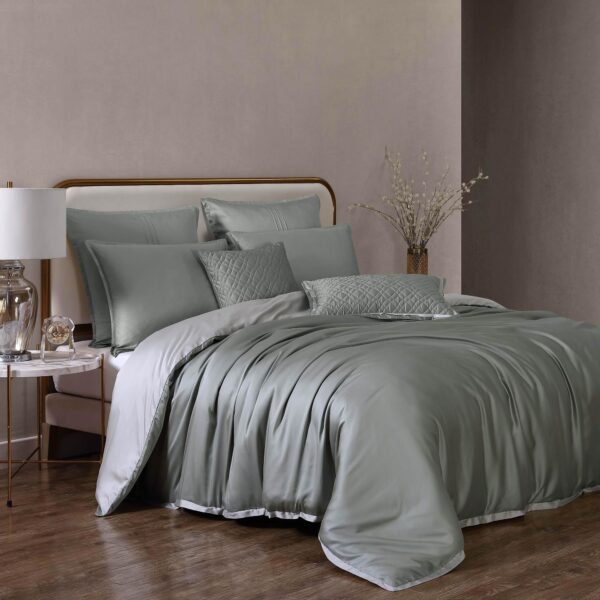 Juego de funda de edredon Riverbrook Home Noble Tencel 90759 tamaño King 9 piezas color salvia gris