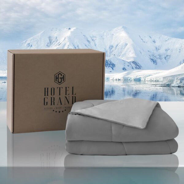 Edredón refrescante transpirable Hotel Grand Blue Ridge Home Fashions tamaño matrimonial queen Q-Max mayor a 0.4 ligero