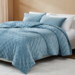 Juego de Edredón King California King Lush Decor Triangle Home Fashions 194938074032 3 piezas terciopelo bordado diseño
