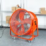 Ventilador Industrial Portátil Restaurantware Wind Blade RWT1896R 32 pulgadas motor 3/4 HP 9286 CFM acero rojo