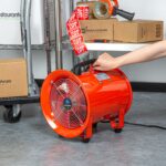 Ventilador industrial portátil Restaurantware Wind Blade RWT1894R motor 1/2 HP 1960 CFM acero rojo silencioso