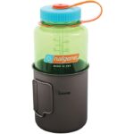 Kit Botella de Agua Nalgene Sustain Tritan 32 oz y Taza de Titanio Olicamp Space Saver Boca Ancha Libre de BPA Color Per