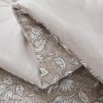 Juego de edredón floral Zara algodón 8 piezas Triangle Home Fashions EZFCS8PCKN King marrón con falda de cama bohemio