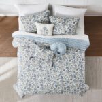 Juego de edredón reversible King Cal King Lillian estampado bloques Triangle Home Fashions ELBQT6PCKCL azul y salvia flo