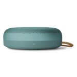 Bang & Olufsen Beosound - Altavoz Bluetooth portátil impermeable A1 de 3ª generación con 3 micrófonos, certificado Cradl