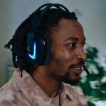 Auriculares inalámbricos para gaming Logitech G Astro A20 X Lightspeed 939-002242 PS5 Xbox Switch PC LIGHTSYNC RGB micró