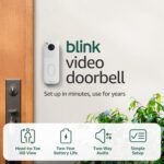 Amazon Echo Show 8 con Blink Video Doorbell (modelo más nuevo), diseñado para Alexa+