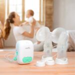 Evenflo Extractor de leche eléctrico doble portátil de bolsillo, blanco, 20 sesiones de bombeo por carga, 9 ajustes de s