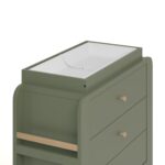 Graco Read-with-Me - Cómoda de 3 cajones con estantes y cambiador extraíble (oliva con madera flotante), certificado GRE