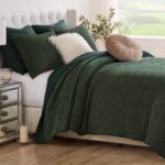 Juego de edredón de terciopelo cosido Greenland Home Fashions GL-2505HMSK 3 piezas King Cal King color Crush Forest