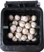 Rawlings Cubo de bolas rodantes con cesta con resorte | Capacidad de 32 galones | Bolas no incluidas