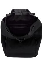 Vince Mochila de nailon con solapa Drayton para mujer, accesorio elegante y versátil para todos los días y viajes