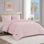 Juego de ropa de cama terciopelo a rayas Juicy Couture Jenny YMF Carpets JYZ032887 tamaño King 3 piezas color rosa