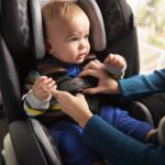 Disney Baby EverSlim - Asiento convertible 4 en 1 para automóvil, diseño vintage de Mickey Mouse