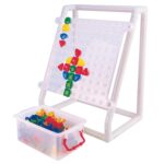 Constructive Playthings Mega Pegboard - 100 clavijas de gran tamaño con soporte y almacenamiento | Manipulativo STEM par