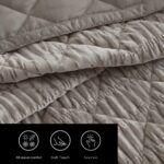 Juego de edredón King terciopelo aplastado marrón Vera Wang Revman International A0005943 3 piezas con fundas de almohad