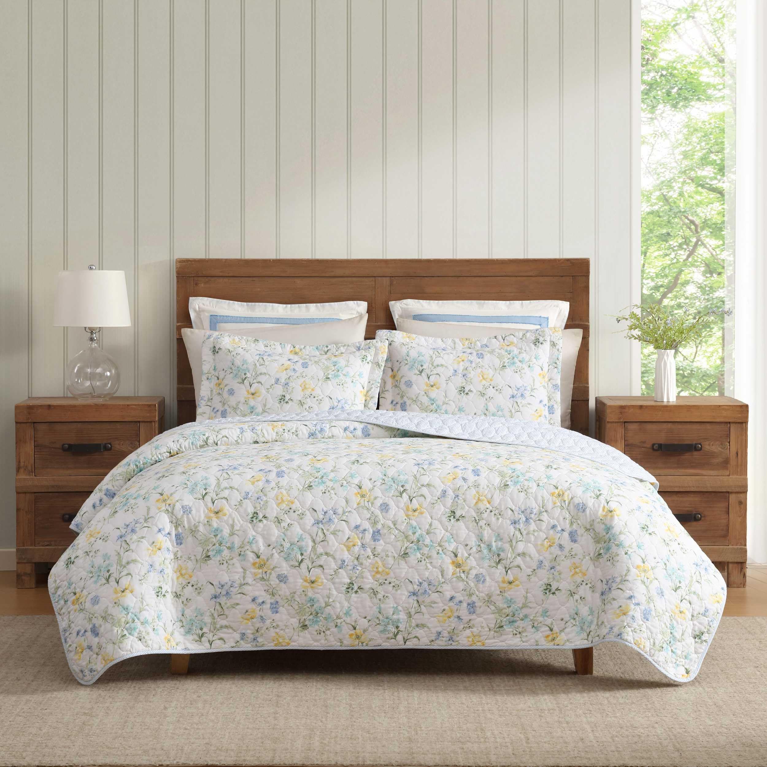 Version 1.0.0 Juego de edredón Laura Ashley A0010095 Queen 3 piezas algodón 100% floral azul prado dulce con fundas de almohada todas