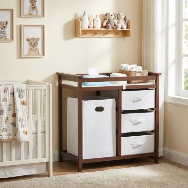 GarveeHome Moderna mesa cambiadora para bebé con cesta de lavandería y 3 cajones, cómoda de madera maciza para cuarto de