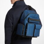 Michael Kors Mochila Dakota Cargo para Hombre, Herrajes plateados/Nylon/Azul río
