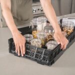 Cajones de plástico apilables plegables Cater Tek Restaurantware RWP2009B color negro paquete 10 piezas