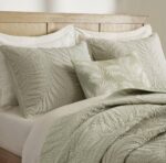 Edredón Harbor House HHD14-1965 100% algodón stone washed con bordado hoja percale King verde salvia certificado Oeko-TE