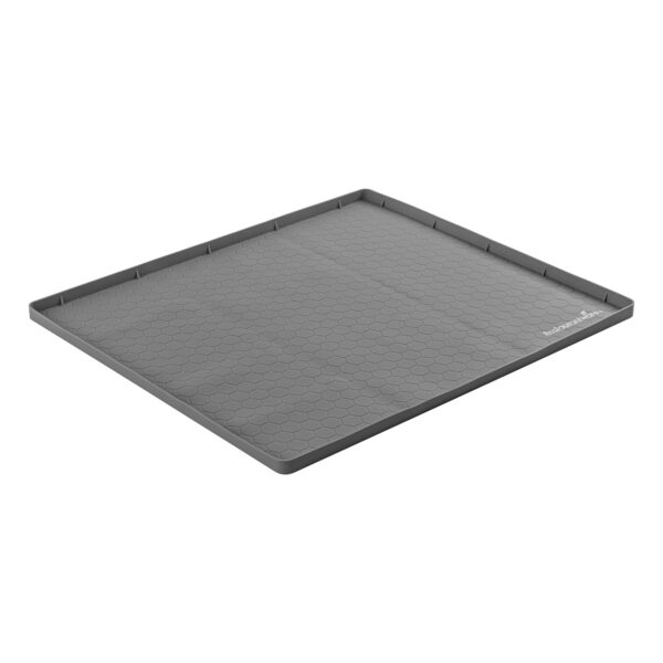 Tapete impermeable bajo lavabo Restaurantware RWT2611DG-MC 22 x 19 pulgadas silicona gris oscuro resistente al calor pro