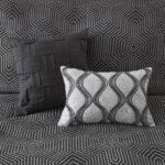 Juego de edredón Cozy E&E Co. Ltd DBA JLA Home MPS10-0008 tamaño King 110x96 pulgadas diseño geométrico tonos negro 9 pi