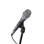 Micrófono condensador SHURE para manejar aplicaciones vocales, Plateado