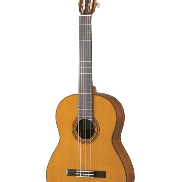 Yamaha CG162C Cedar Top Guitarra Clásica