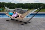 Hamaca Doble Vivere POOL24 para Piscina Gris Topo Resistente al Cloro y Agua Salada