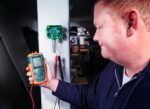 Calibrador Medidor de Corriente y Voltaje Extech PRC15 Fuente 0-24 mA 0-20 V CC Precisión 0.01%