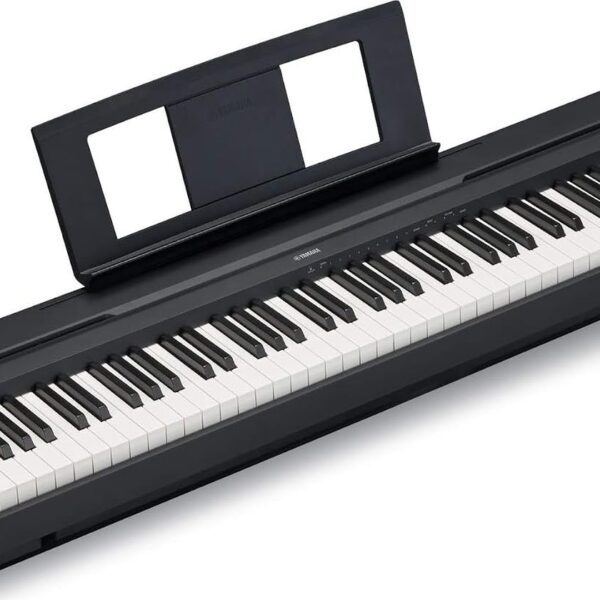 Yamaha P45B - Teclado de piano digital portátil de 88 teclas con reposapiés, interruptor de pie de sustain, altavoces in
