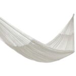 Hamaca Maya NOVICA HAM0026 de algodón y nailon color blanco hueso comodidad natural individual 78 x 48 pulgadas