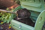 Mantis – Compostador rotatorio ct08002 – Engineered para hacer compost rápido – Holds 37 galones – Funda para rollos dir