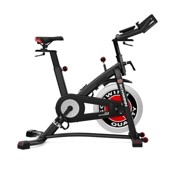 Bicicleta Estacionaria Schwinn IC3 Modelo 100718 Volante de 40 Libras Negro