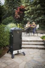 Ahumador Vertical Broil King 923617 Gas Natural Negro 15000 BTU