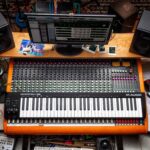 M-AUDIO Keystation 61 MK3 - Controlador de teclado MIDI USB de 61 teclas con acción de sintetizador, controles asignable