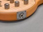 Yamaha TRBX604 Bajo de 4 cuerdas con arce flameado, acabado natural satinado