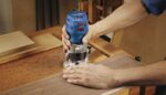 Bosch GKF125CEPK Colt 1.25 HP (máx.) Kit combinado de fresadora de palma de velocidad variable