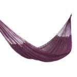 Hamaca de Cuerda de Algodón Novica Modelo 399338 Individual Color Vino 73 Pulgadas de Largo