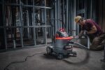 RIDGID 62718 Rojo RT1400 Aspiradora húmeda/seca de 14 galones, gris oscuro y rojo
