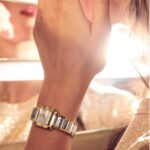 Reloj Citizen Eco-Drive EW5554-58D Acero Inoxidable Tono Dorado Cristal de Zafiro Biselado 22 Milímetros