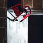Streamlight Luz de escena portátil recargable de alto lúmenes 46000 II con 120V AC/12V DC Power, rojo