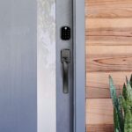 Yale Assure Lock SL - Cerradura inteligente Wi-Fi con manija Ridgefield, funciona con Yale Access, Amazon Alexa, Google