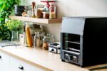 Flame King Scorch - Asador eléctrico infrarrojo sin humo para uso en interiores, se adapta a la encimera de la cocina, a