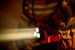 Streamlight Vulcan 180 HAZ-LO Clase I DIV.1 - Linterna recargable de 400 lúmenes/luz de escena portátil con correa de ho