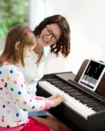 Teclado de piano, Eastar teclado de 61 teclas para principiantes/profesionales, piano eléctrico de tamaño completo, tecl