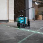 Makita SK700GD 12V max CXT® Láser verde autonivelante inalámbrico de iones de litio de 360° de 3 planos, clase II, 510-5